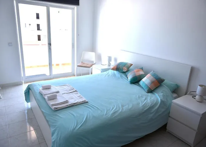 Casa Franki - Stylish And Large In Algarve Daire *